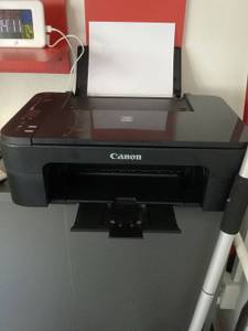 Tintenstrahldrucker, etwa von Canon, sind besonders vielseitig anwendbar.
