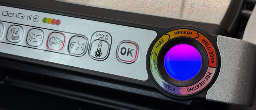 Detailansicht der LED-Anzeige des getesteten Tischgrills von Tefal.