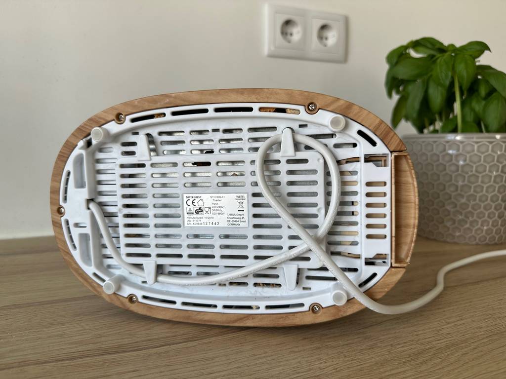 Kabelbindung von einem getesteten Toaster.