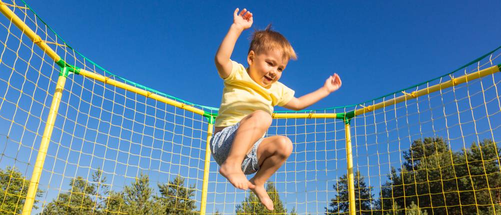 Trampolin mit Netz