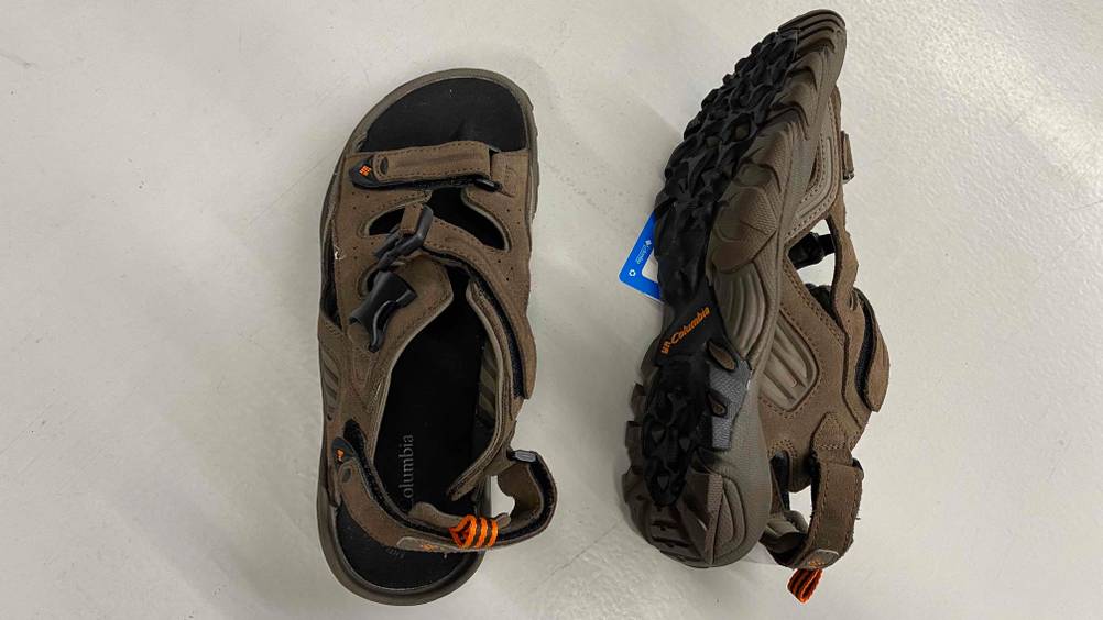 Trekkingsandalen für Herren im Test: Trekkingsandalen mit griffigem Profil. 