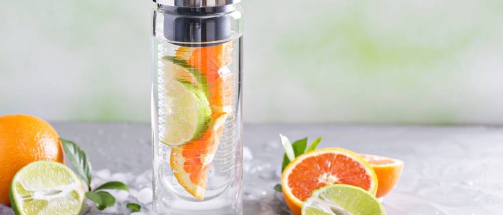 Trinkflasche mit Fruchteinsatz Test