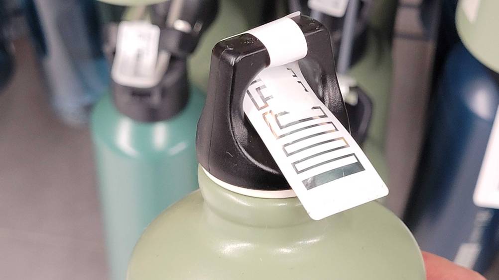 Trinkflasche ohne Plastik getestet: Nahaufnahme des Verschlusses.