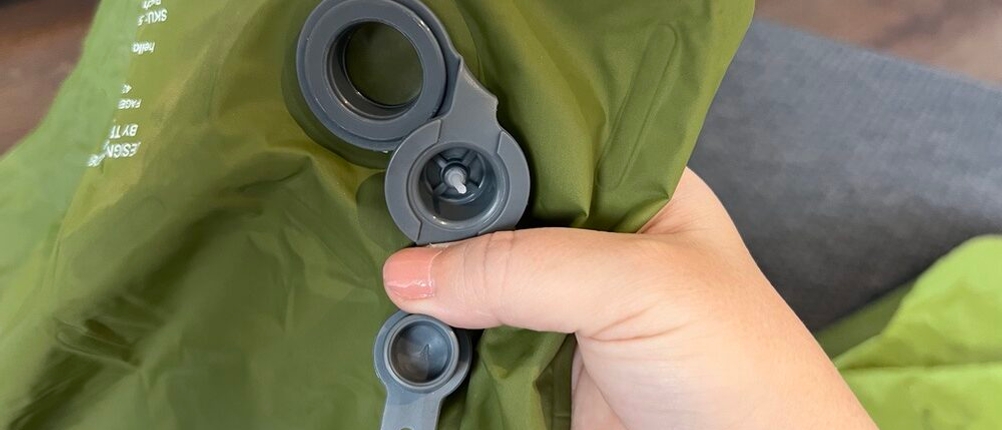 Der geöffnete Lufteinlass der Trinordic YYSD in Nahaufnahme