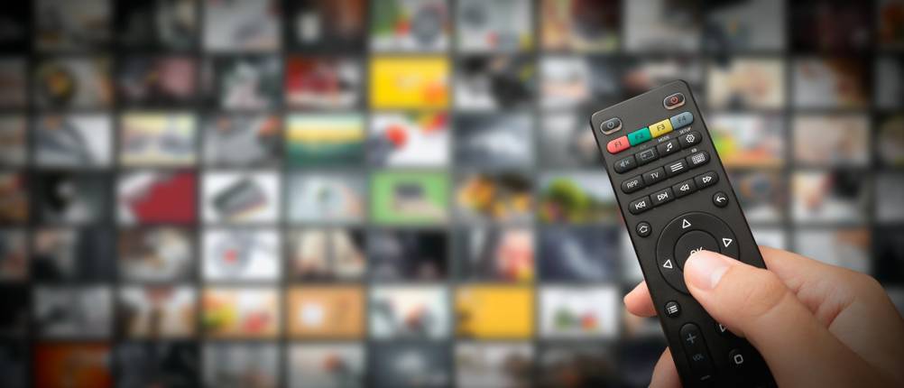 TV-Deckenhalterung-Test