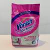 Vanish-Teppichreiniger auf einer Anrichte