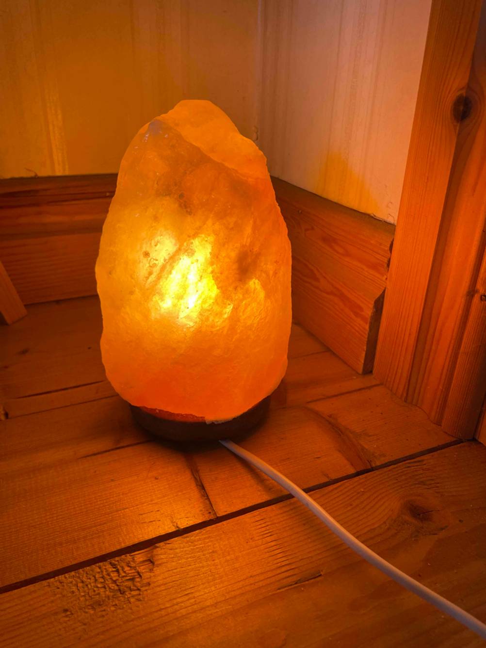Leuchtende Salzlampe.