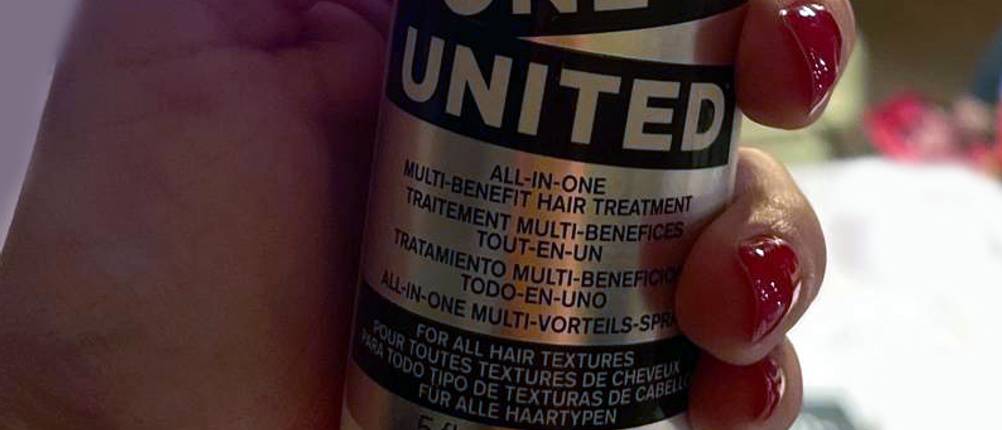 Haarkur ohne Ausspülen der Marke Redken.