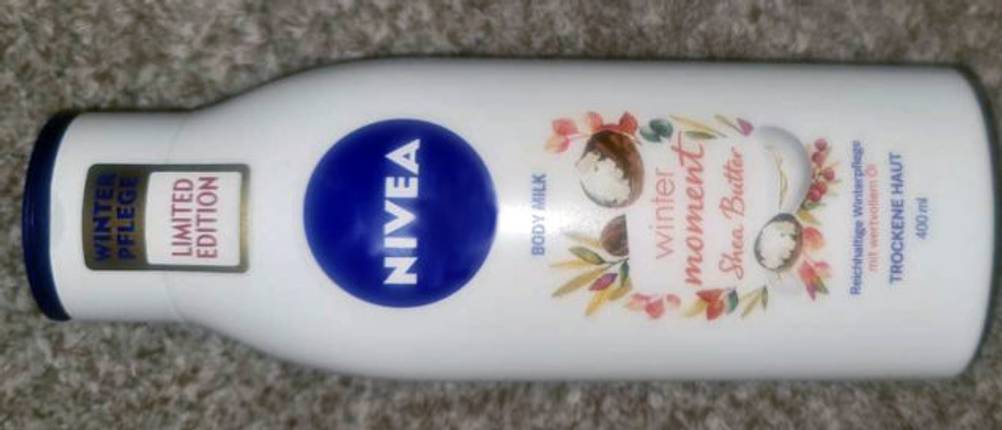 Nivea-Bodylotion Winter Moment Shea Butter.