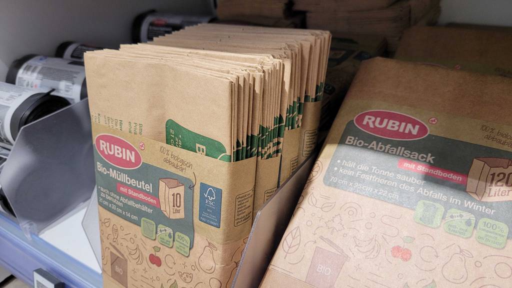 Im Test: Biomülltüten in der Verpackung inklusive 10 Stück.