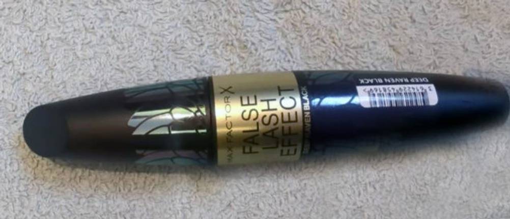 Wasserfeste Mascara der Marke Max Factor.