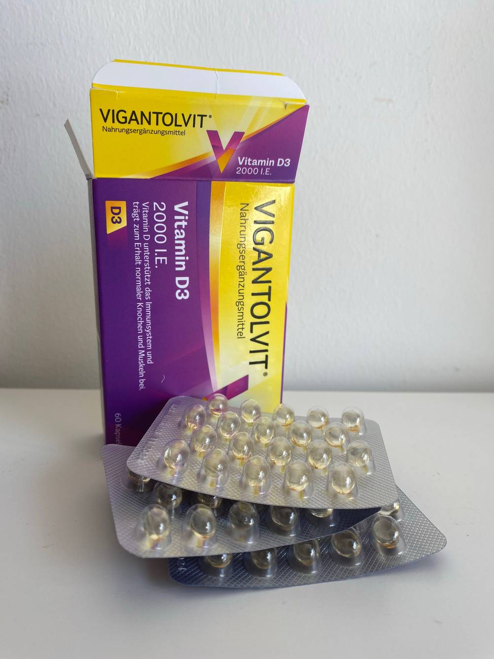 Eine offene Vitamin D Packung 