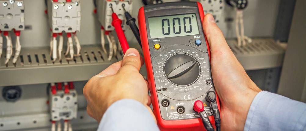 Voltcraft-Multimeter-Test