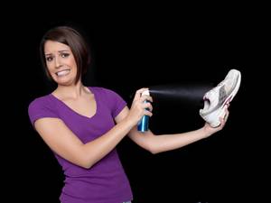 Vorbeugendes Fußpilz-Spray ist vor allem für Sportler empfehlenswert.