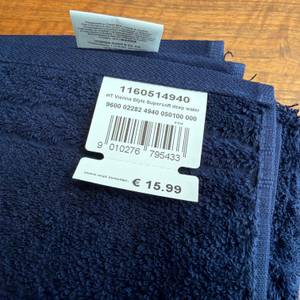 Ein Preisschild an einem Vossen-Vienna-Style-Supersoft-Handtuch