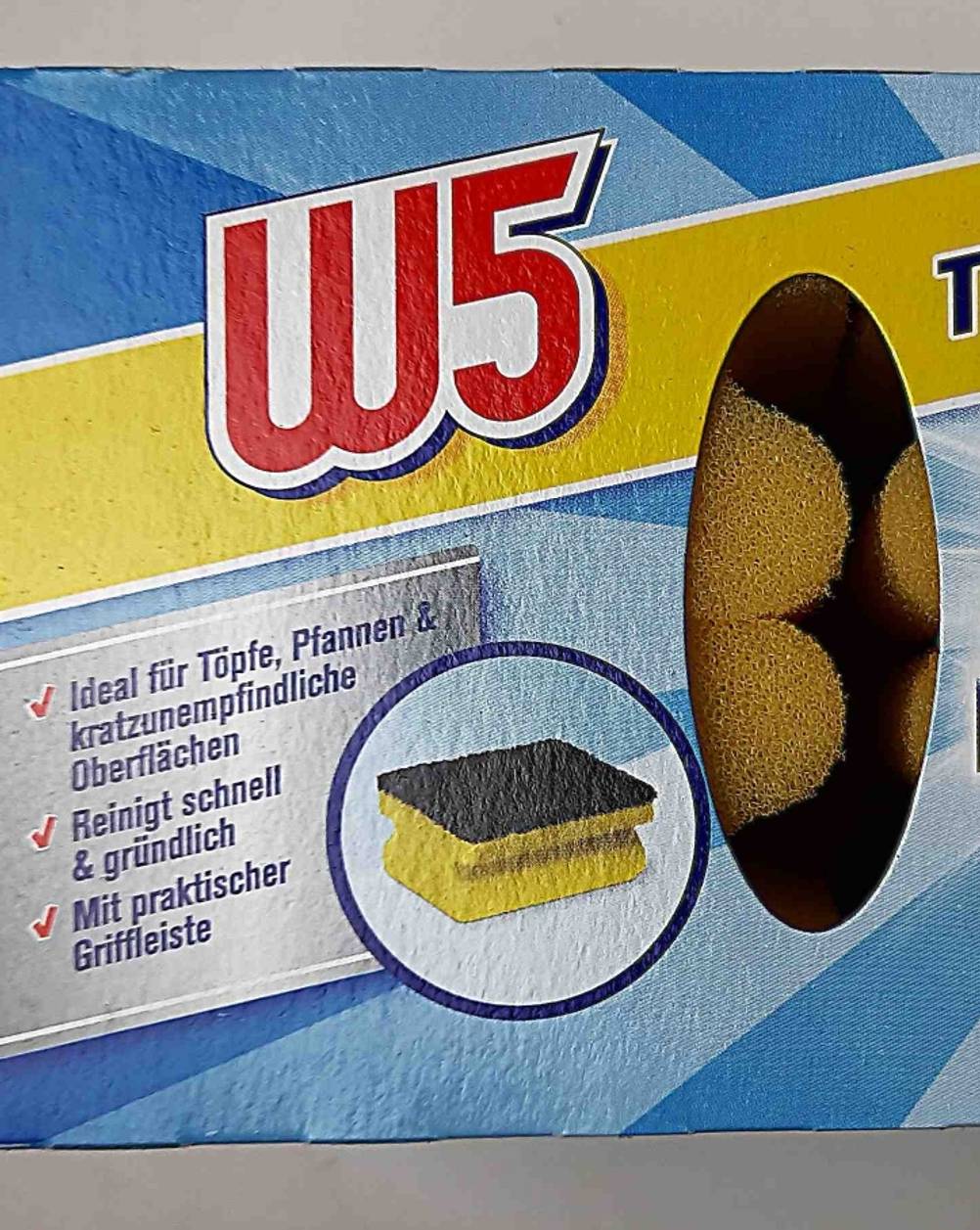 Detailansicht gelber getesteter Spülschwämme in der Verpackung.