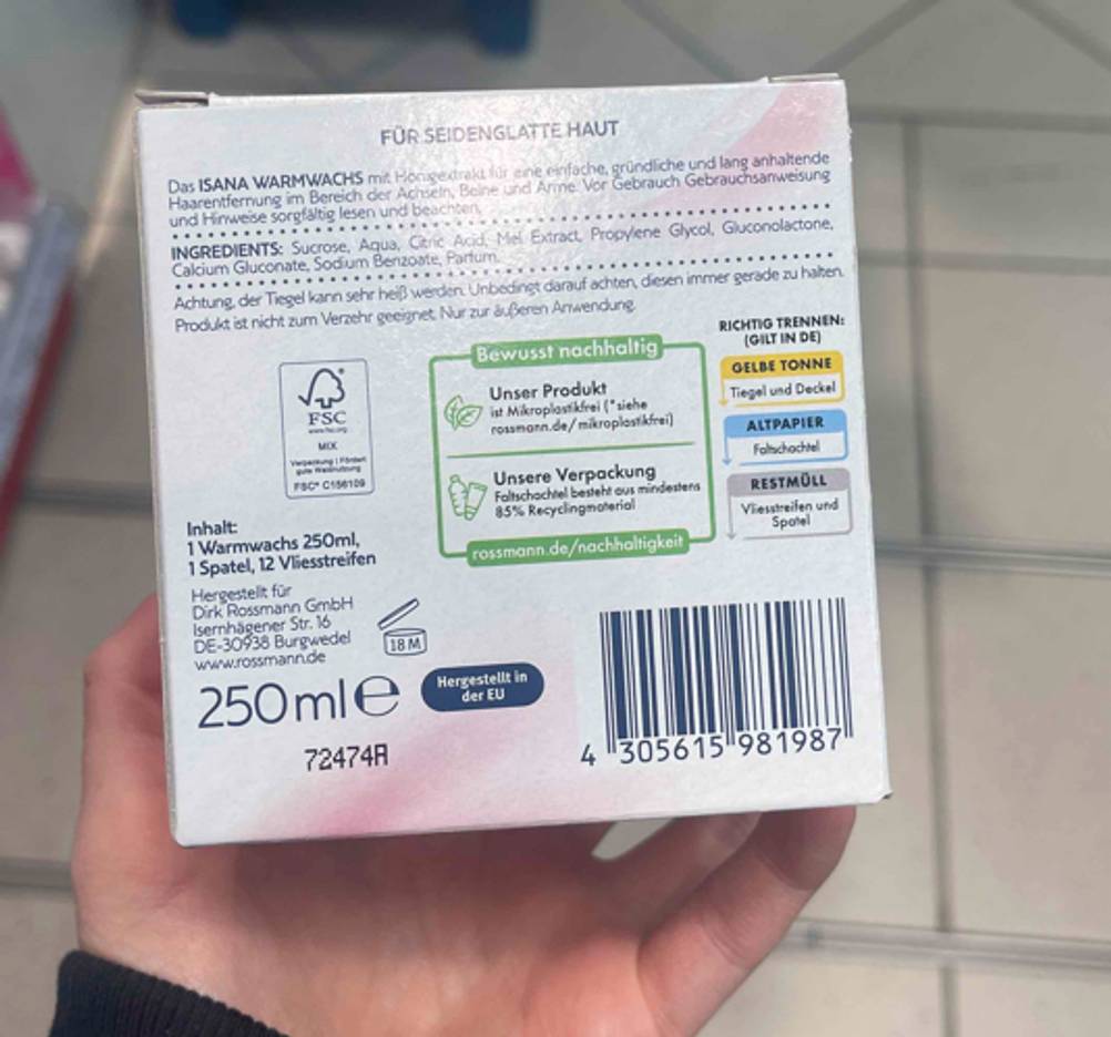 Eine Seite der Verpackung des getesteten Warmwachses mit Inhaltsangabe.