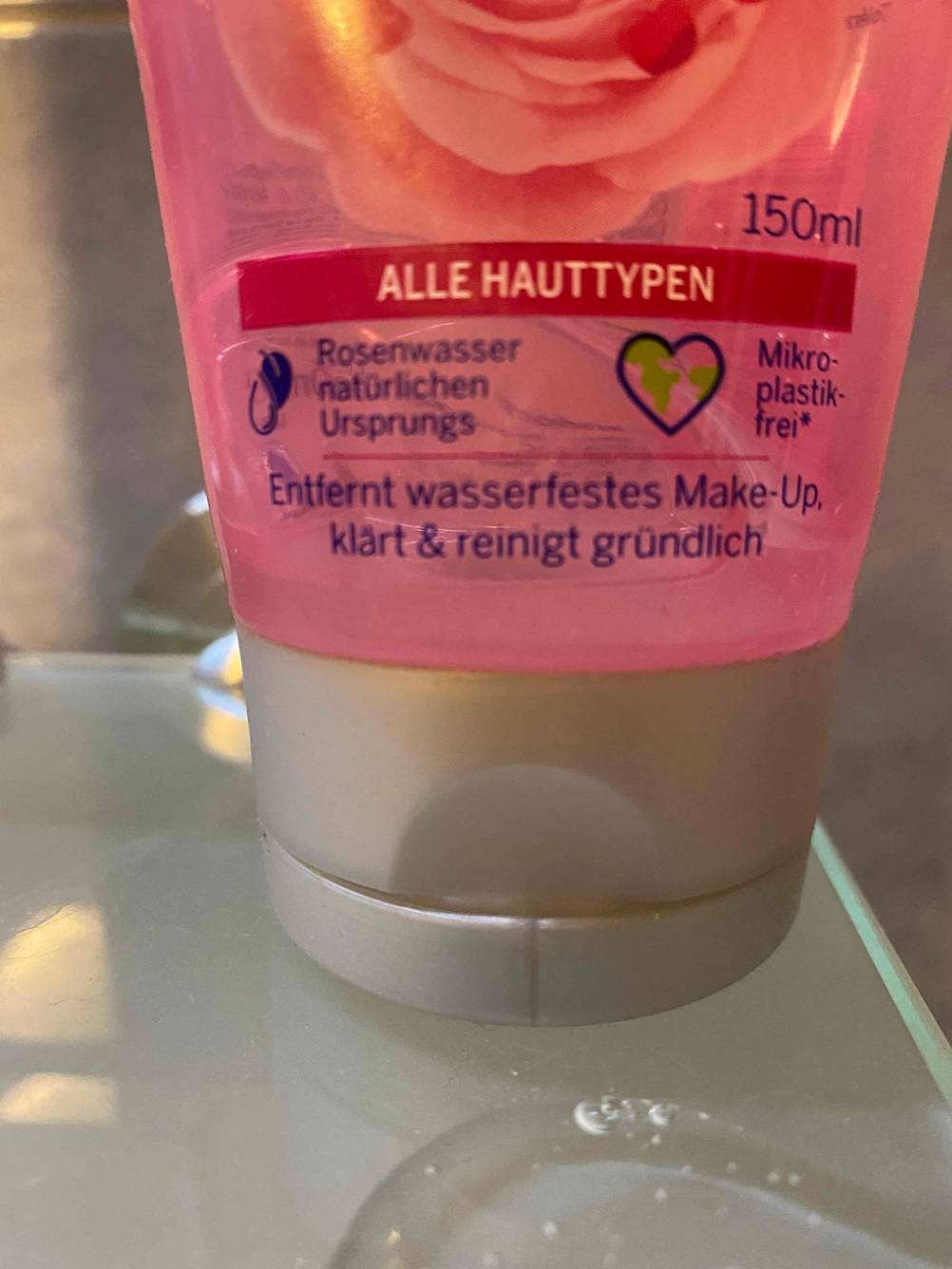 Nahaufnahme der Verschlusskappe eines getesteten Waschgels.