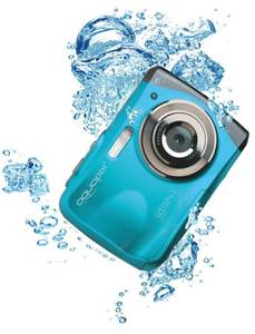 Blaue Unterwasser-Kinderkamera mit Wasser.