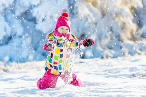 Ein wichtiges Kriterium in Schneeanzug-Kinder-Tests ist die Wasserfestigkeit.