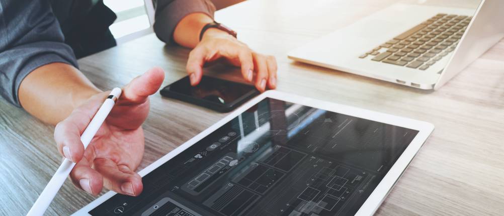 website-erstellen-design-tablet