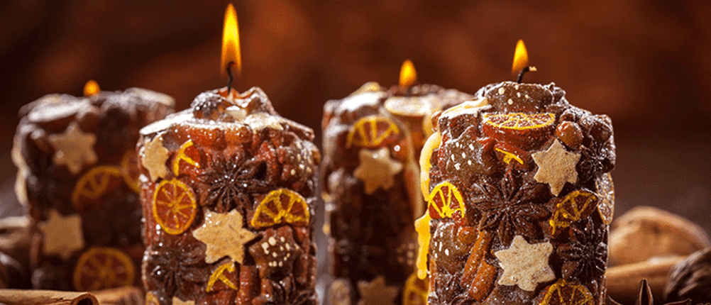 duftkerze mit weihnachtsduft