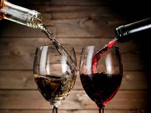 Wein-Hersteller werden Winzer oder Weinbauer genannt.