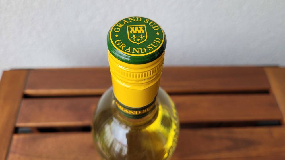 Weißwein getestet: Nahaufnahme der Verschlusskappe.