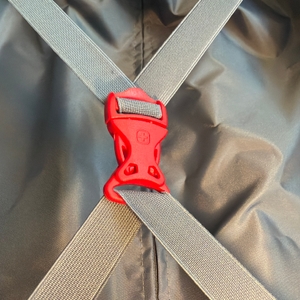 Ein Verschluss an einer Seite des Innenraums vom Wenger Prymo