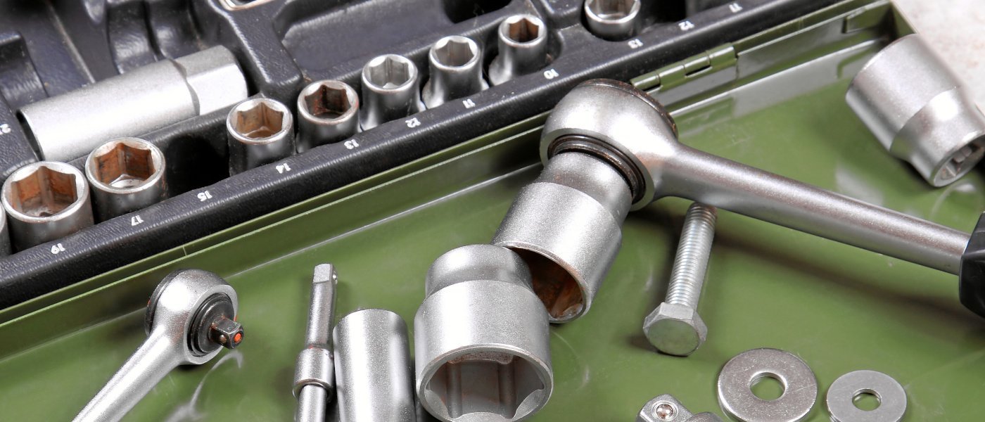 Universal-Ratsche Mit Nuss 7-19 Mm – Inkl. Adapter Für Akkuschrauber, 3-teilig
