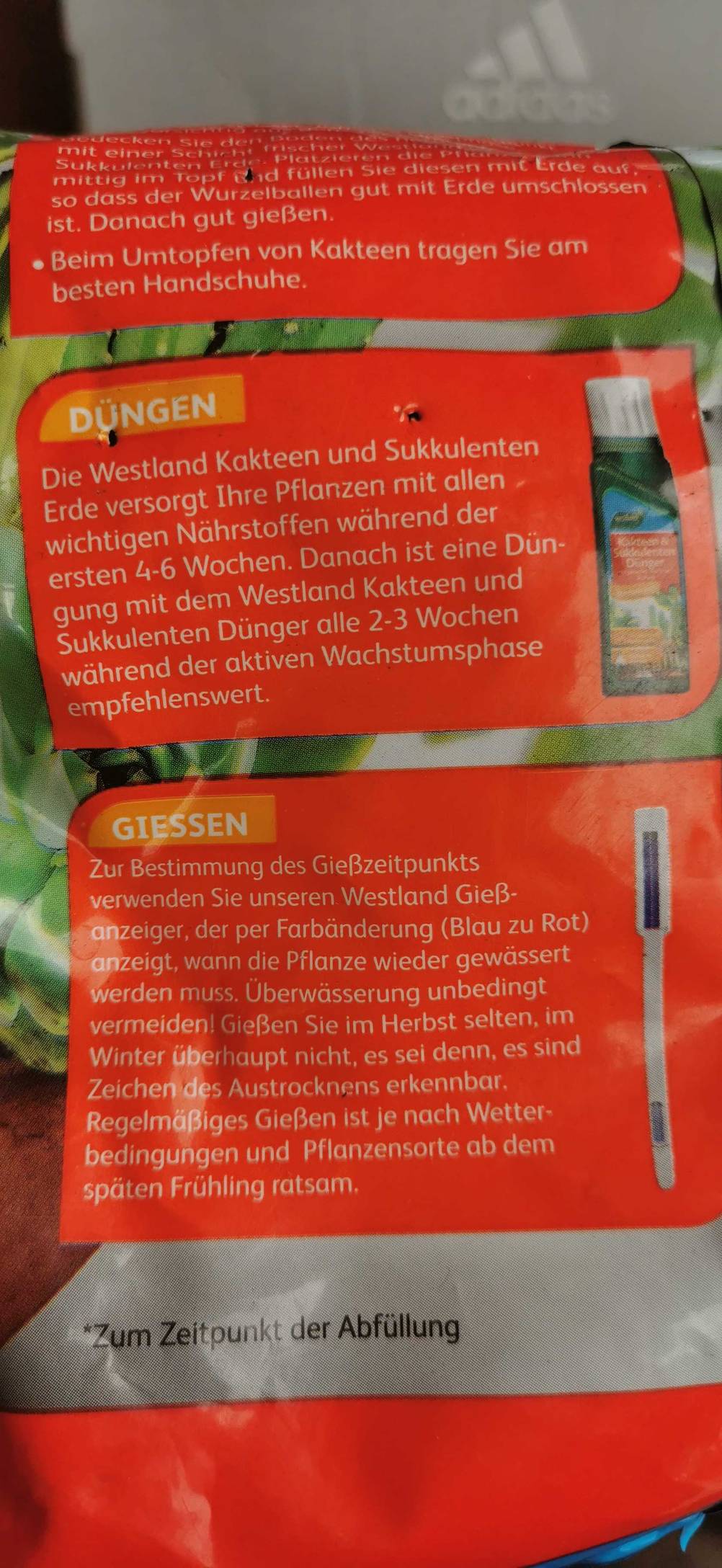 Kakteenerde getestet: Nahaufnahme des Aufdrucks auf der Packung mit Informationen.