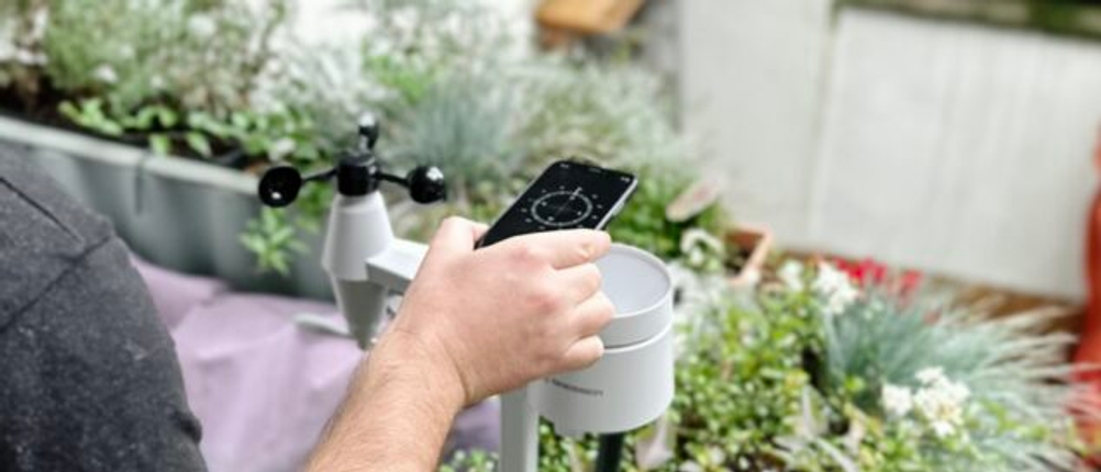 Die Wetterstation von Bresser wird nach Norden ausgerichtet.