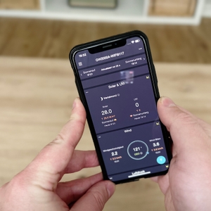 Die App der Ecowitt-Wetterstation zeigt Daten an.