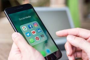 Wiko Handy social media app