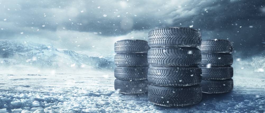 Winterreifen-215/45-R16-Test