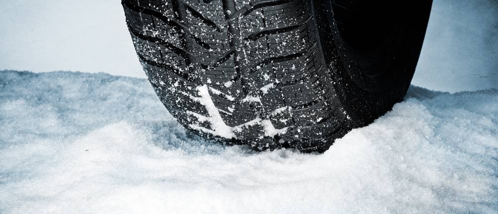 Winterreifen-235/55-R17-Test