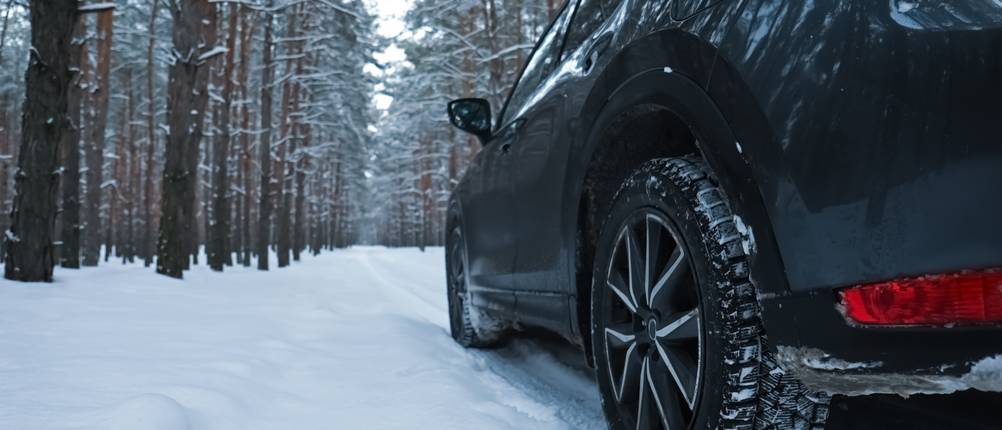 Winterreifen-255/40-R20-Test