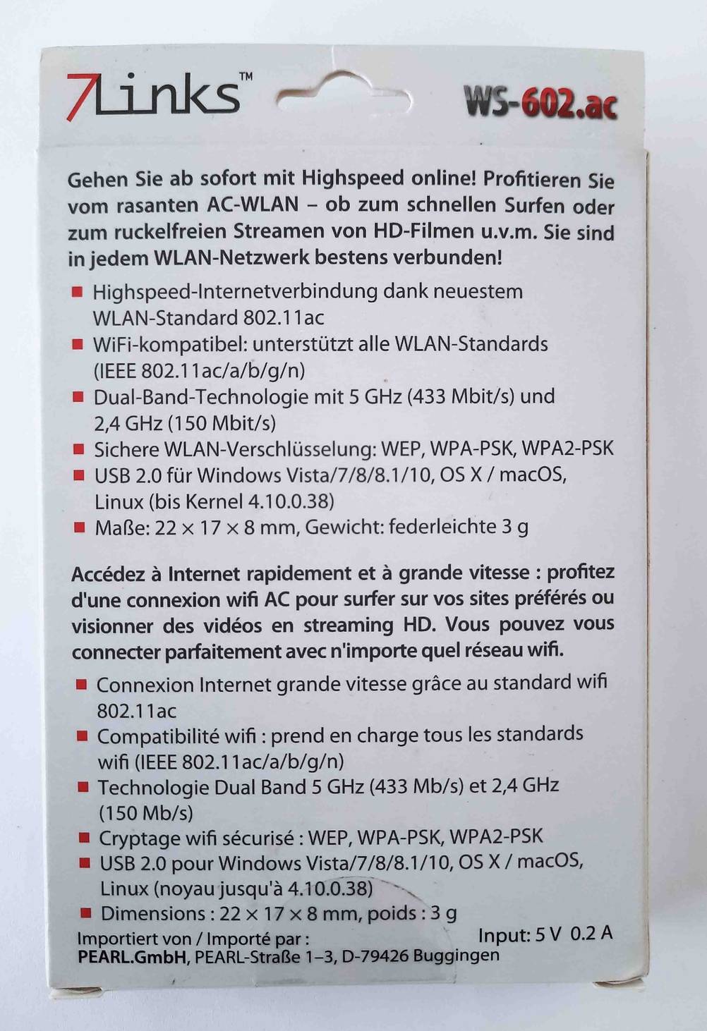 Getestet: Rückseite der Originalverpackung eines WLAN-Sticks mit Informationen zum Gerät.