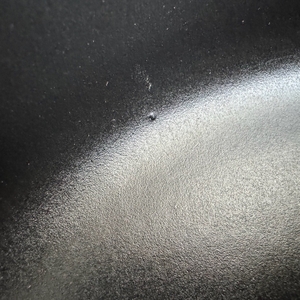 Ein Einschluss im rauen Material des WMF 571464290