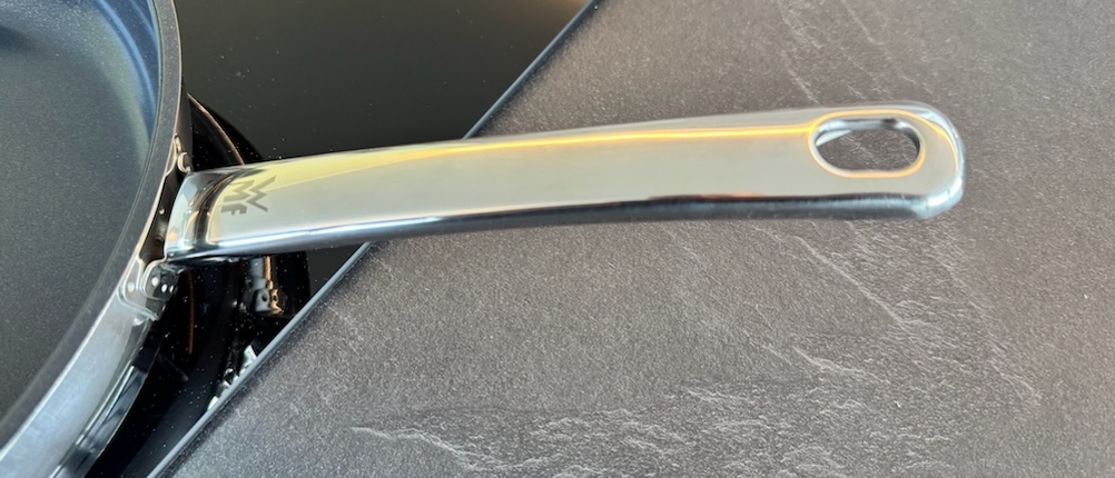 Griff der WMF-Devil-Bratpfanne