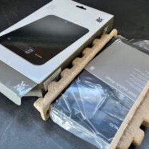 WMF digitale Küchenwaage schwarz in Verpackung.