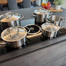 Töpfe des Sets WMF Gourmet Plus.
