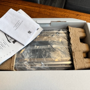 Geöffnete Verpackung des WMF KÜCHENminis Dampfgarer