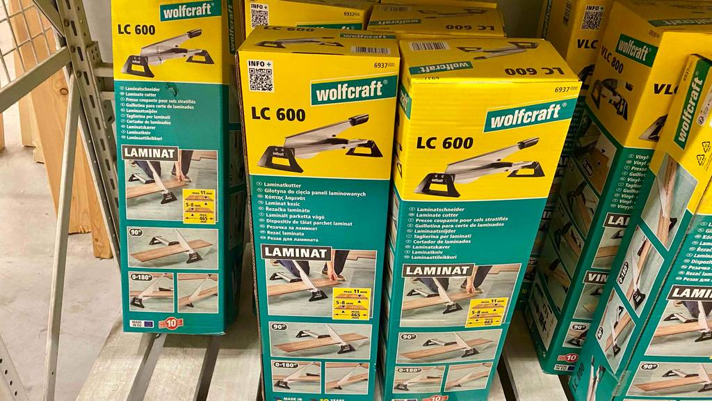 Laminatschneider getestet: Produkt in Verpackung.