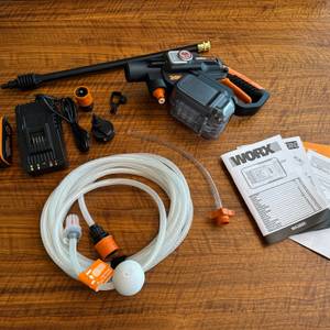 Lieferumfang beim Worx-WG633E-Hydroshot-Akku-Hochdruckreiniger.