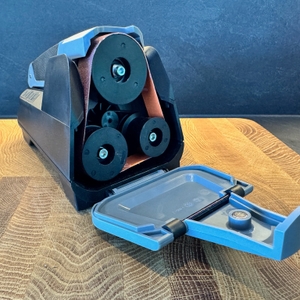 Offengelegte Schleifbänder beim Wüsthof Easy Edge 3069730301