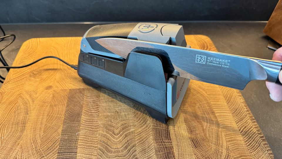 Messer schneiden mit dem Wüsthof Easy Edge 3069730301