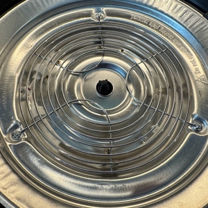 Die Yabano-Popcornmaschine ohne ihren Einsatz