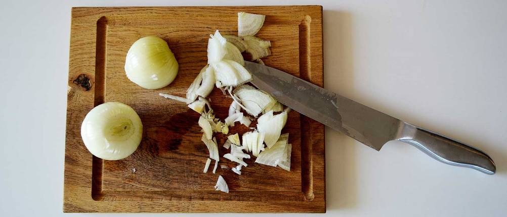 zucchini-einlegen-suess-sauer-zwiebeln