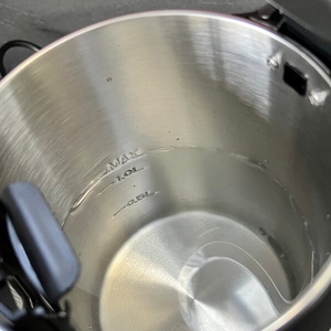 Füllstandsanzeige innenliegend beim Zwilling-1002478